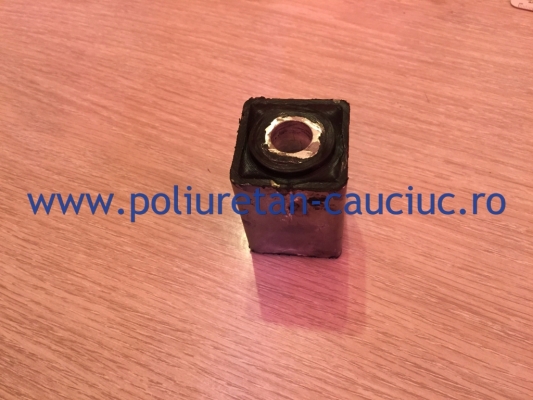 Prisoner police Wonder Bucsa cauciuc metal, turnare cauciuc bucsa patrata 20x40x65 mm - Poliuretan Cauciuc Prisoner police Wonder Bucsa cauciuc metal, turnare cauciuc bucsa patrata 20x40x65 mm - Poliuretan Cauciuc